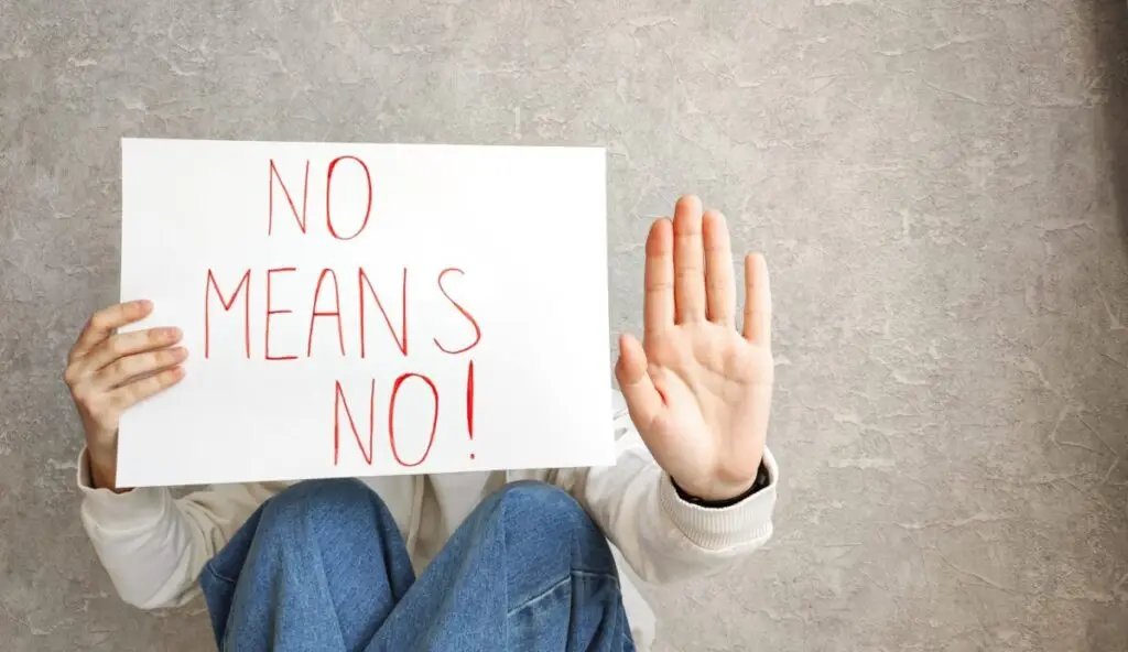10 zile de concediu plătit pentru victime violenței domestice - Corp sănătos
