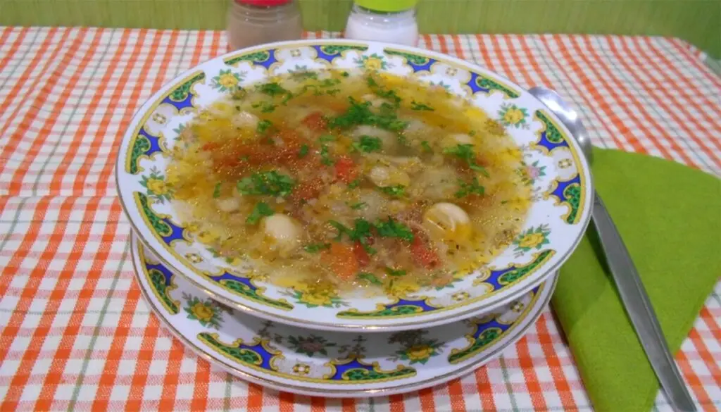 Ciorba cu perișoare de post, rețeta reconfortantă - Corp sănătos