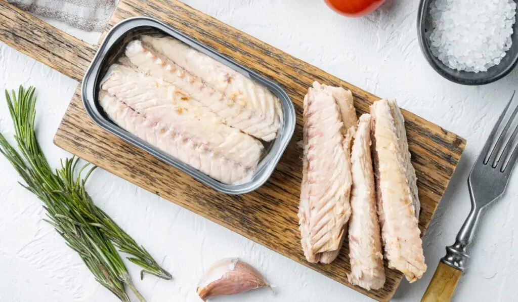 De ce sardinele la conservă merită un loc în dieta ta - Corp sănătos