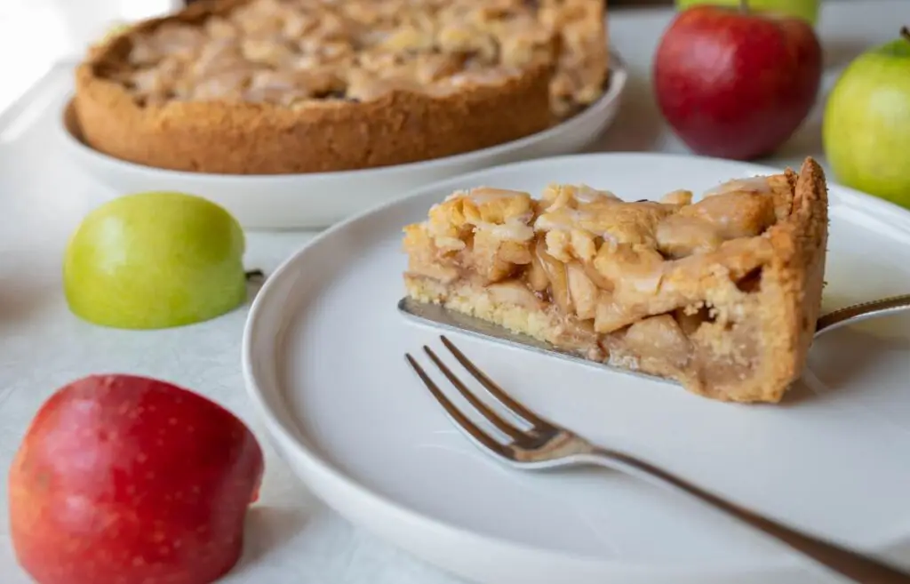 Secretul aluatului fraged pentru plăcinta de mere - Corp sănătos