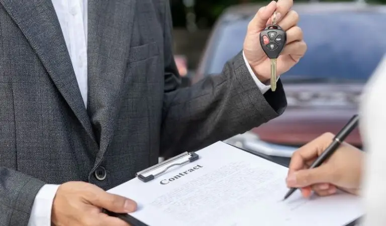 Dealer auto sau vânzător privat: ce variantă ți se potrivește?