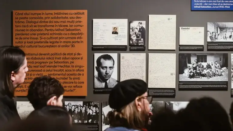 Expoziția „Întâlniri