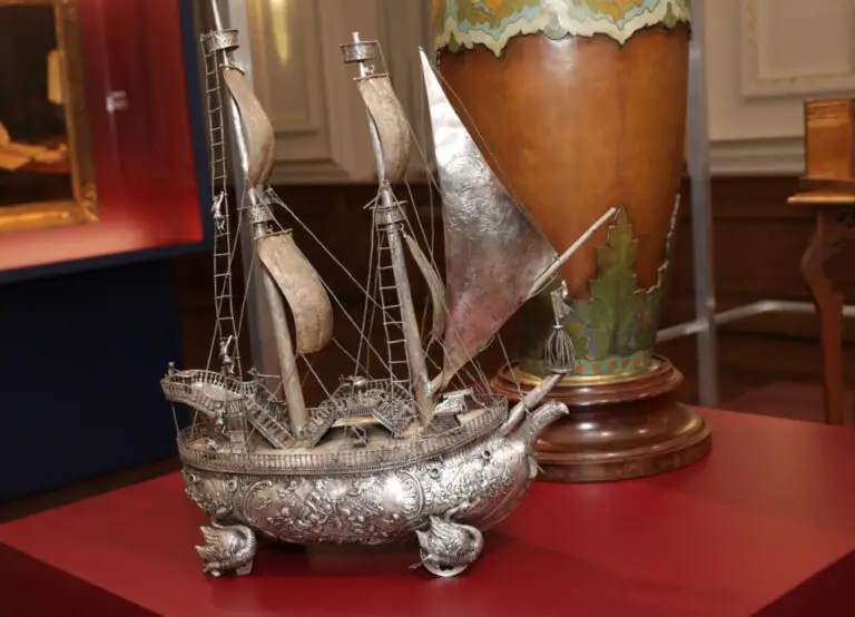 Expoziții Regina Maria la Cazinoul din Constanța