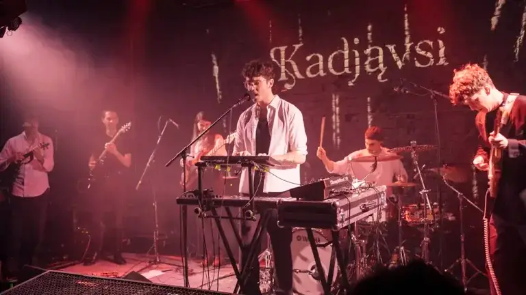 Kadjavsi revine pe scena Expirat pe 11 martie