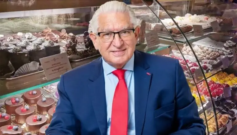 Prăjitura care îmbătrânește creierul, după Vlad Ciurea