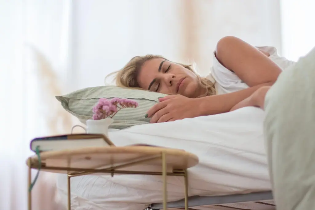 Somnul profund: cum echilibrăm hormonii cu terapii complementare - wellness