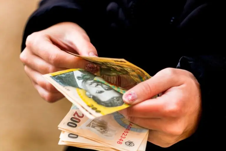 Unde să nu ții banii în casă ca să nu-ți alungi norocul