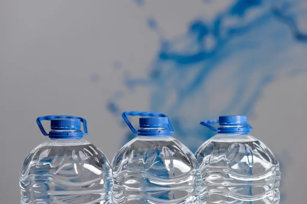 Ce faci cu bidoanele de 5 litri care nu se reciclează? - Corp sănătos