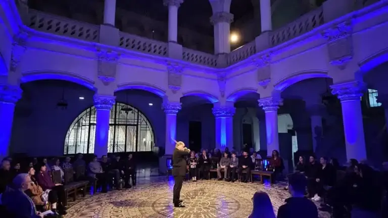 Concertmaestro revine: muzică de la Amsterdam la București