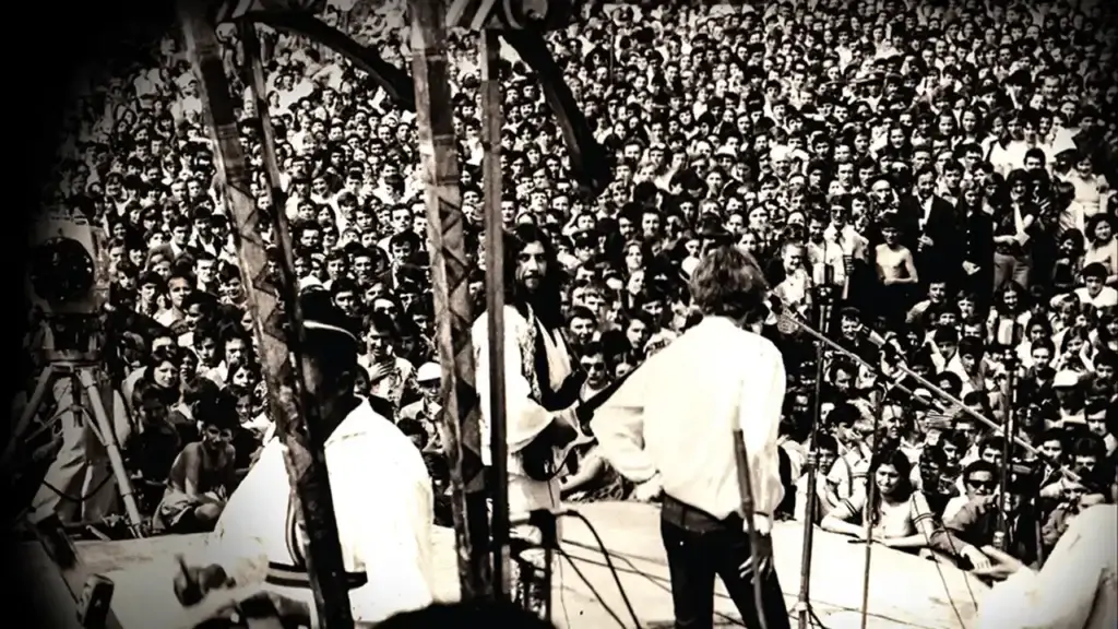 Phoenix – Povestea: documentarul care readuce la viață legenda rock-ului românesc - Timp liber