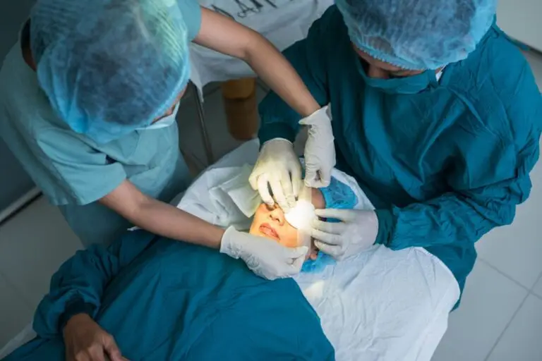 Recuperarea după operația de cataractă: greșeli de evitat