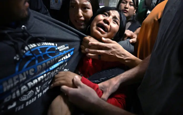 World Press Photo 2026: imagini care ne arată ce înseamnă cu adevărat curajul
