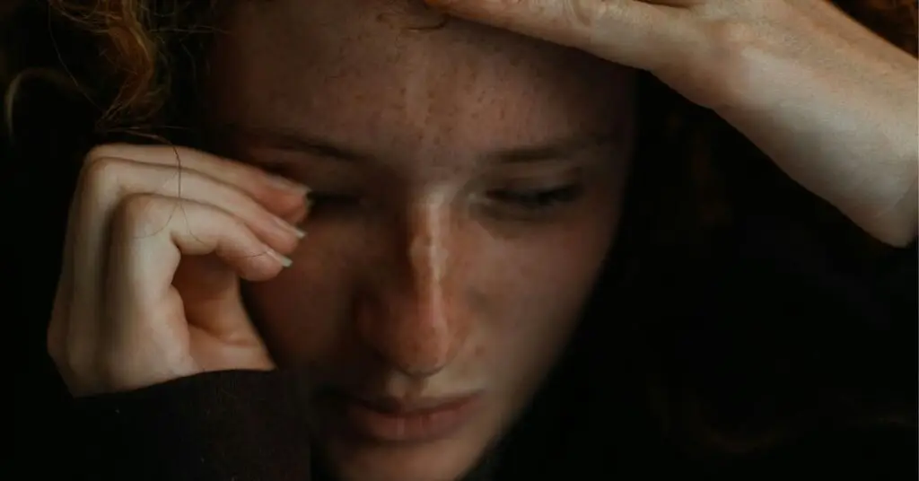 10 fraze după care se ascunde invidia subtilă - Familie fericită