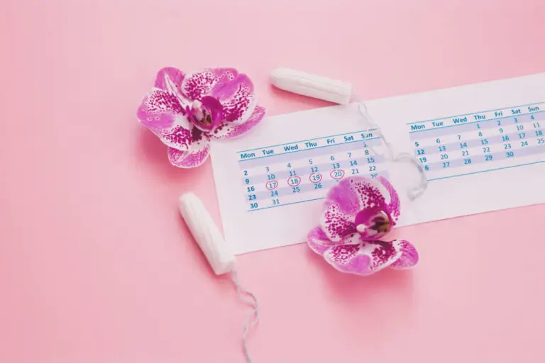 De ce ai două menstruații într-o lună și când e cazul să mergi la medic