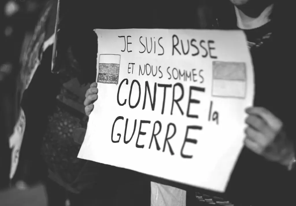 Masa de 1 Mai: între tradiție, gust și buget - Ghid de cumpărături (Photo: Unsplash)
