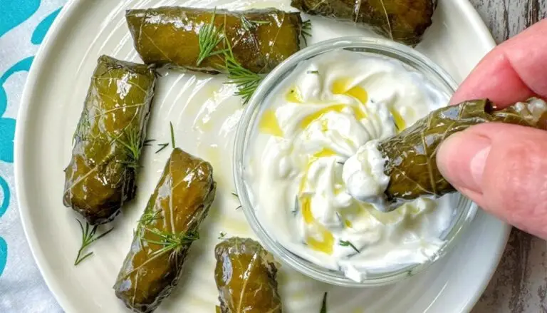 Rețetă sarmale grecești: cum să faci cele mai delicioase dolmades