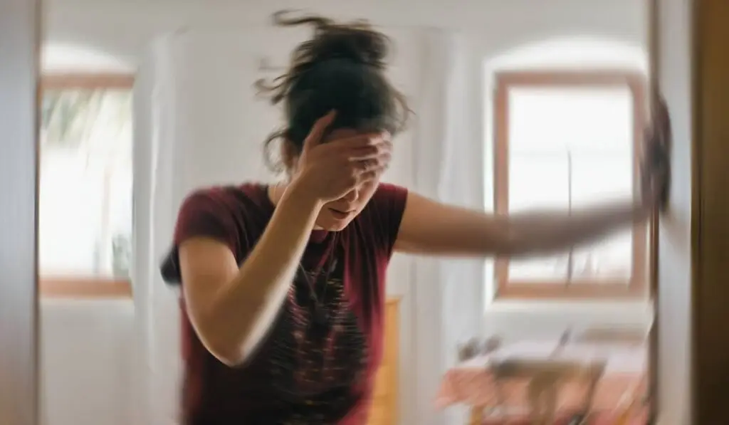 Simptomul care dispare când te ridici în picioare - Corp sănătos