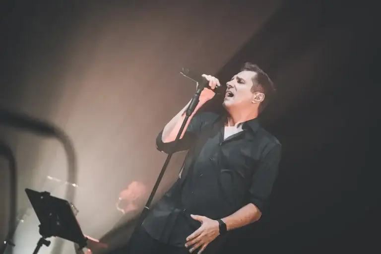 byron aduce magia simfonică la Ploiești în iunie