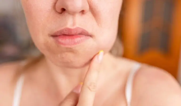 Ce se întâmplă cu dinții tăi în timpul menopauzei