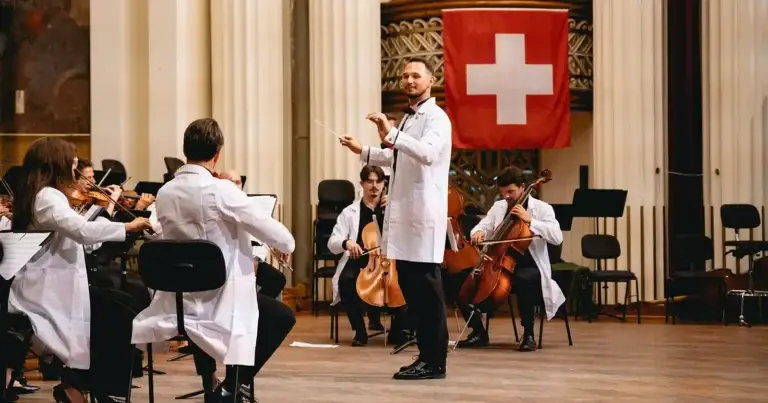 Concert caritabil la Cluj: balet, orchestră și muzică de film