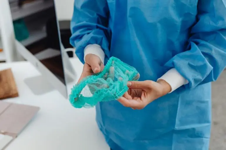 5 obiceiuri de igienă pe care le neglijezi fără să știi. Greșelile mici care favorizează înmulțirea bacteriilor