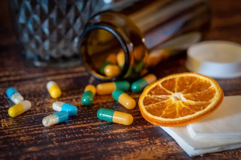 Cele 7 vitamine esențiale după 40 de ani. Multe femei le ignoră, iar organismul plătește prețul