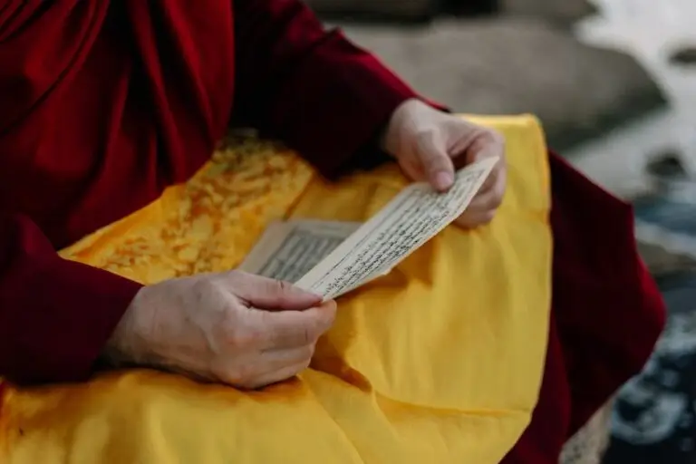 Om Mani Padme Hum – Mantra Iubirii care îți liniștește sufletul