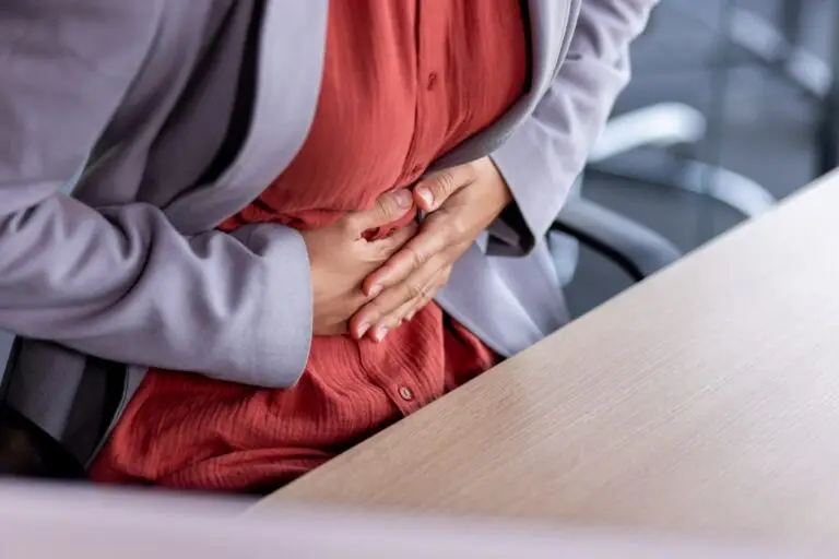 Ce i-au găsit medicii în stomac după luni de chin