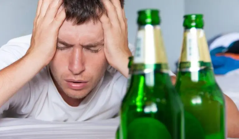 Ce să mănânci după o noapte cu prea mult alcool