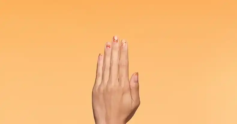 Italian manicure: trendul de unghii al verii 2026 - Timp liber