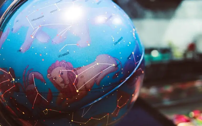 HOROSCOP – Joi, 30 iulie 2026: Racul primește răspunsuri la întrebările din inimă
