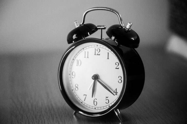 20 de Minute de Pian Liniștit pentru un Somn Odihnitor