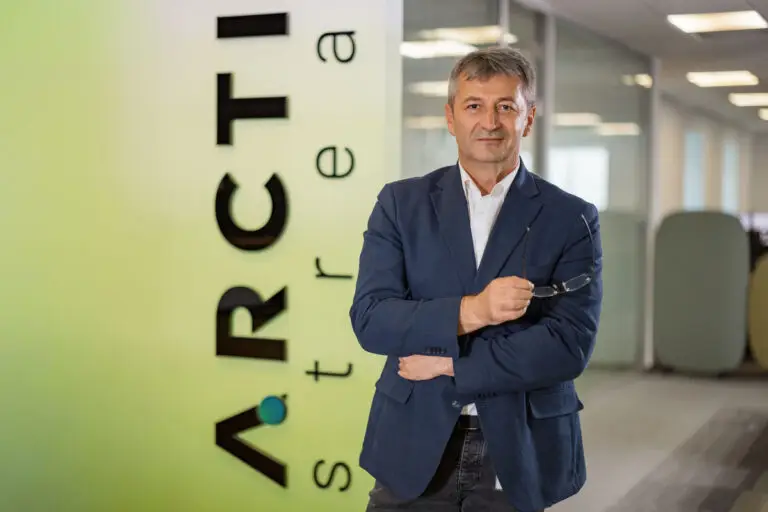EROUL ZILEI – 19 august 2026: Arctic Stream la 9 ani: cum oamenii și valorile construiesc o companie tehnologică cu suflet