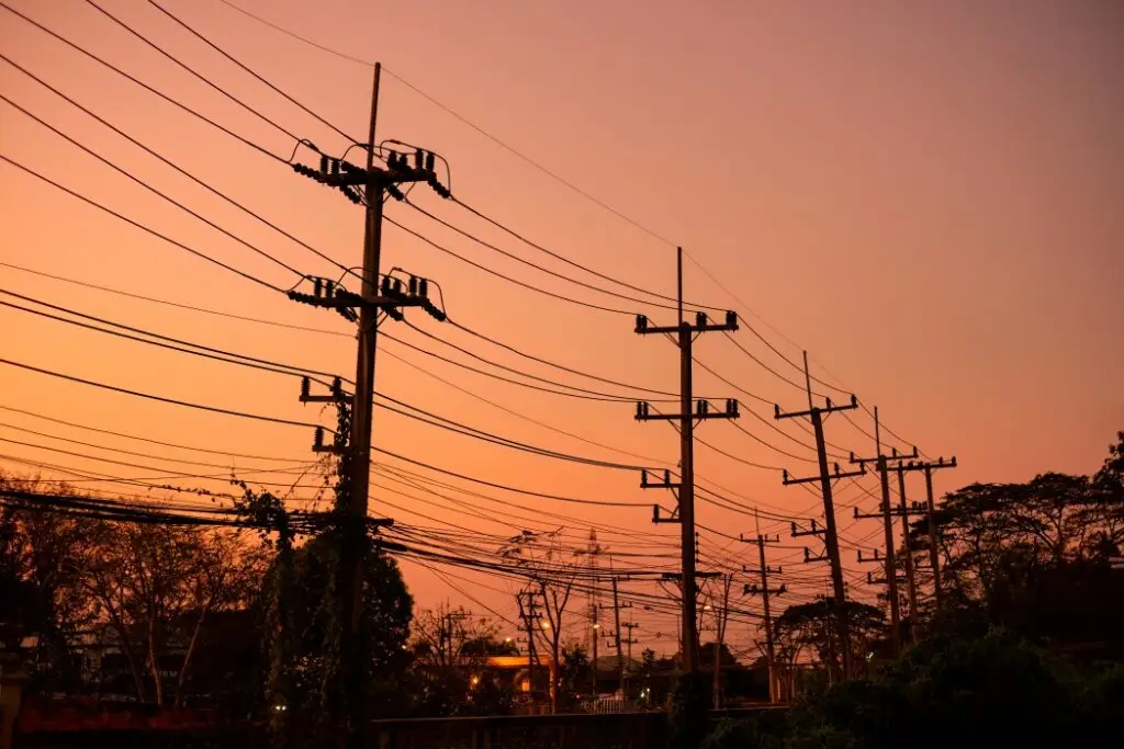 Pană de curent în canicula de 40°C: ce trebuie să ai în casă - Corp sănătos