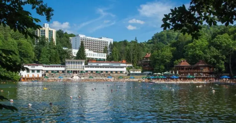 Piele sensibilă vara: trucuri de protecție la soare