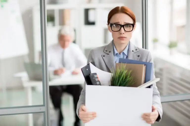 Am un job bun, dar vreau să plec: ce se întâmplă de fapt