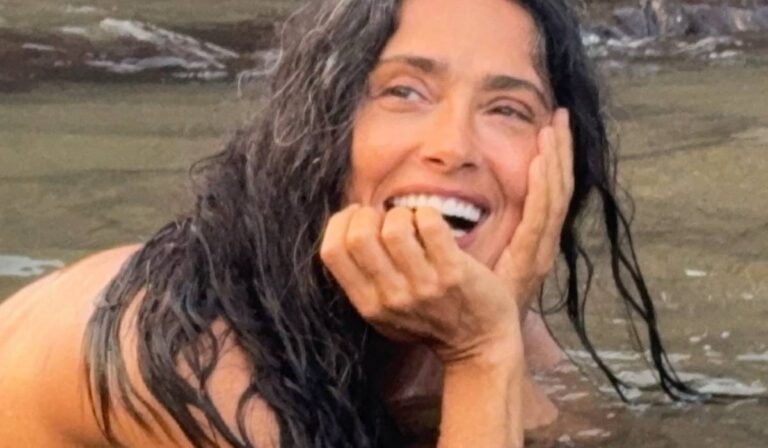 Salma Hayek la 60 de ani: recunoștință, curaj și frumusețe naturală
