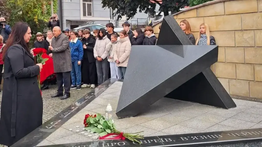 Primarul român care a salvat 25.000 de evrei va avea un bust - Timp liber